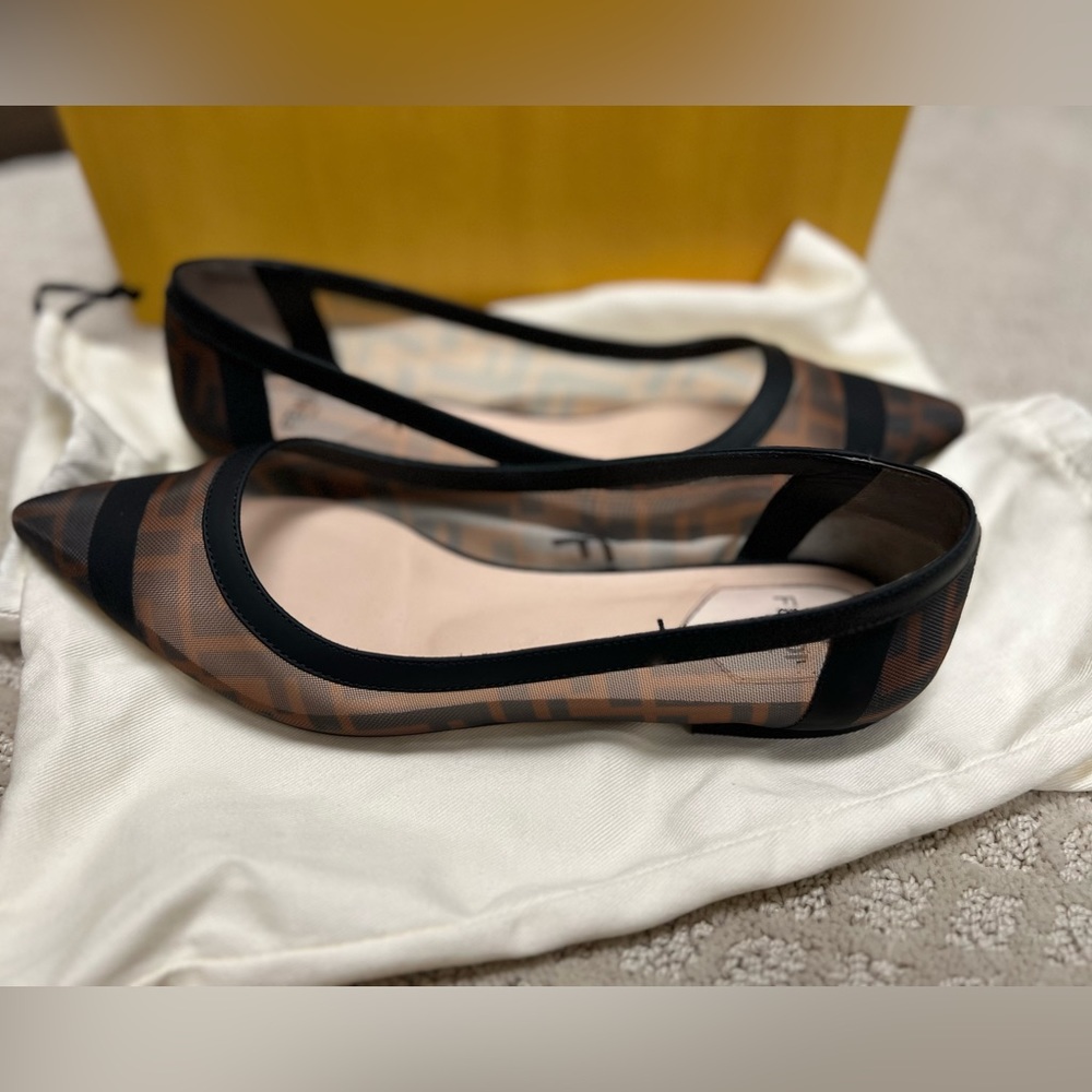 Gorgeous FENDI Ballerina Women’s SZ 37.5